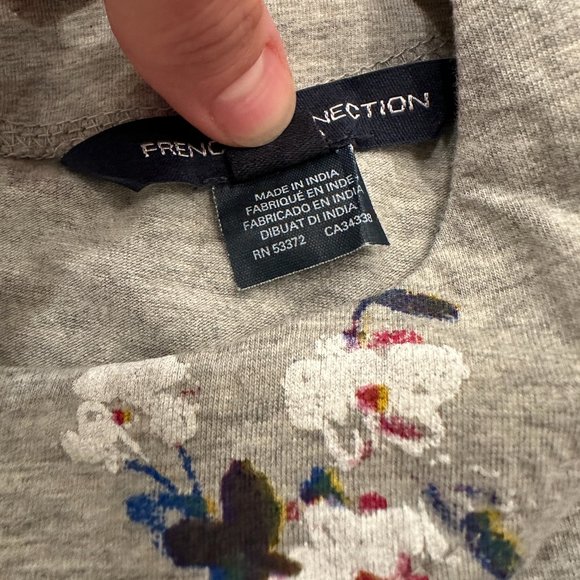 Like New French Connection Heather Gray Floral T-Shirt Dress - Picture 9 of 10